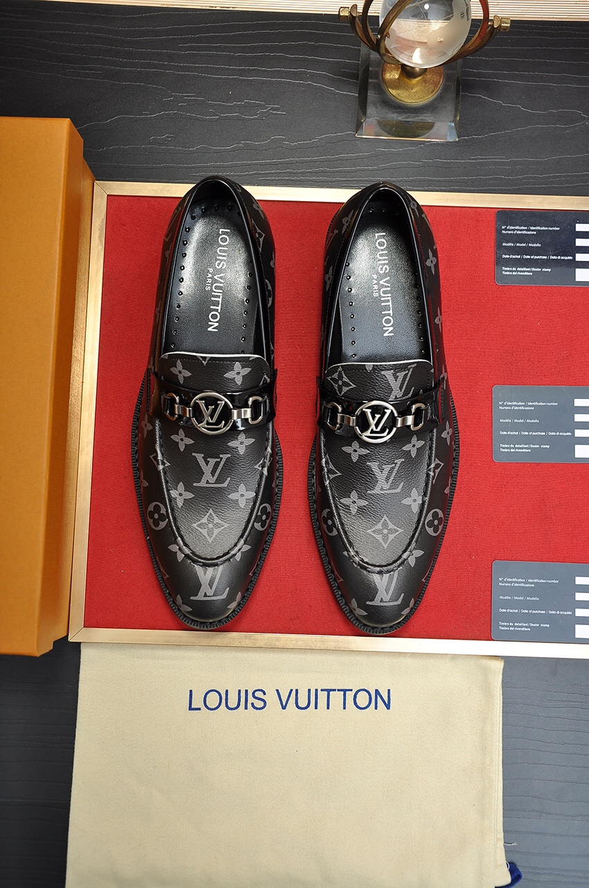 Louis Vuitton Leather Boots 55 - vstockx
