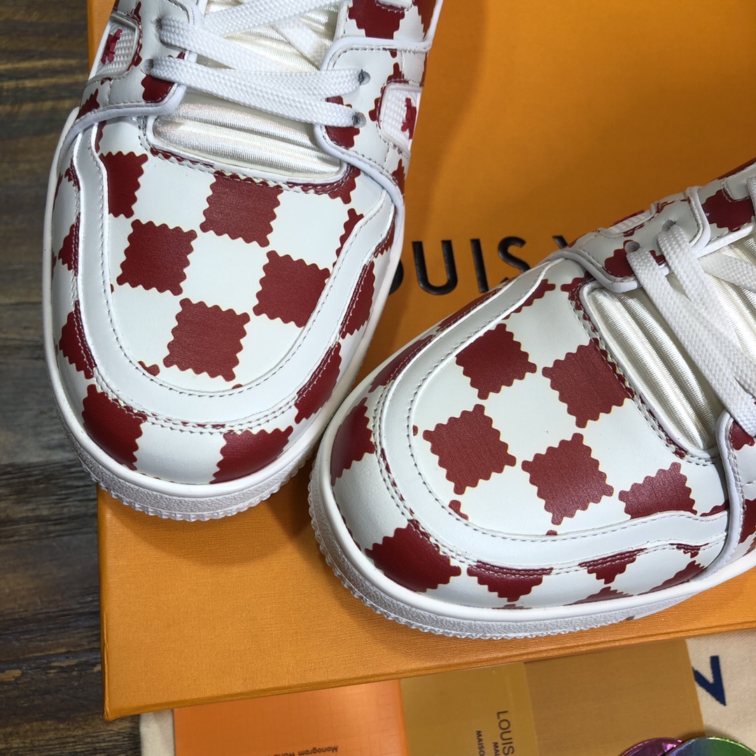 Louis Vuitton Trainer Sneakers 53 - vstockx