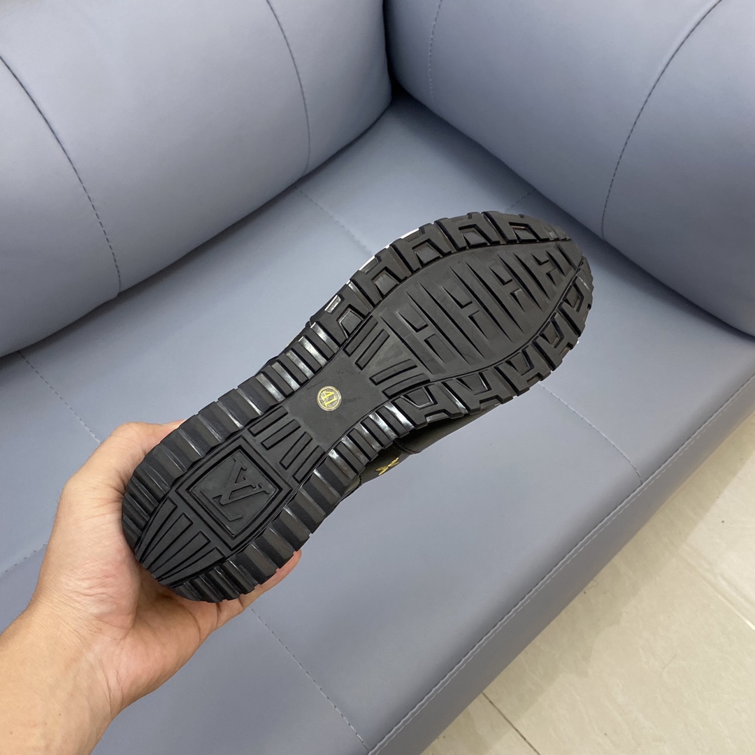 Louis Vuitton Run Away Sneaker 15 - vstockx
