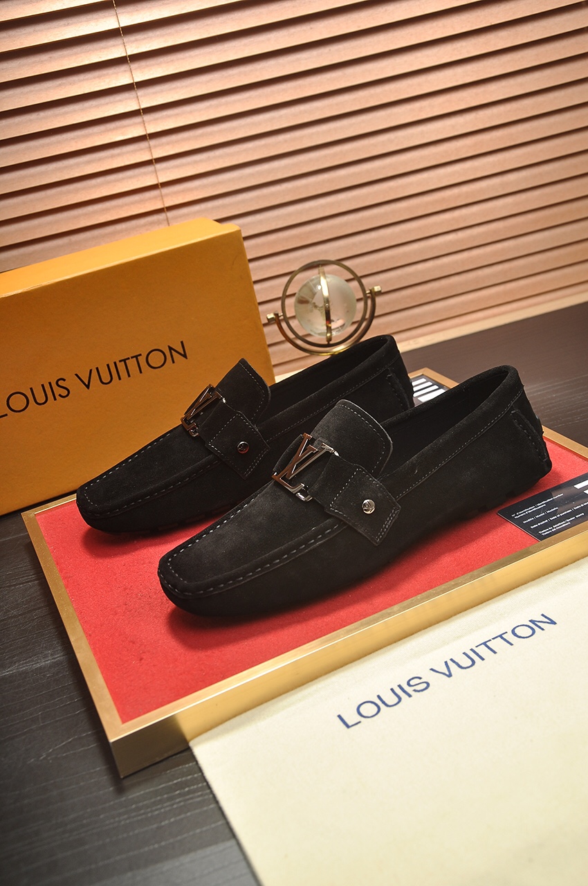 Louis Vuitton Leather Boots 38 - vstockx