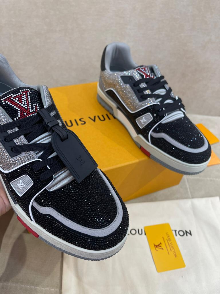 Louis Vuitton LV Trainer Black Grey Crystal - vstockx