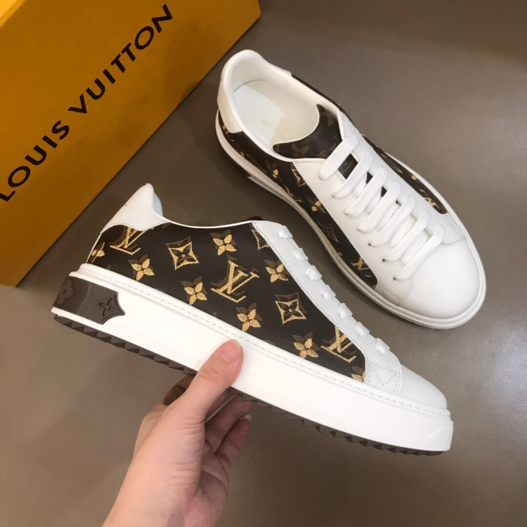 Louis Vuitton Low Top sneaker 34 - vstockx