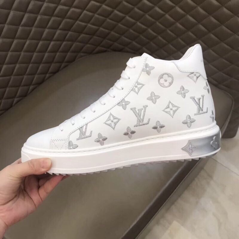 Louis Vuitton High Top sneaker 7 - vstockx