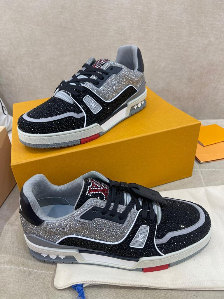 Louis Vuitton LV Trainer Black Grey Crystal - vstockx