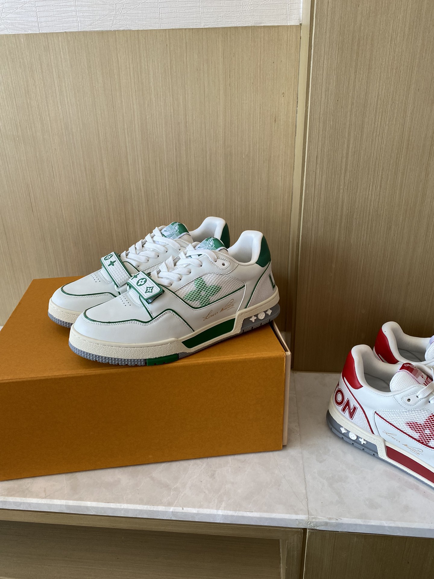 Louis Vuitton LV TRAINERS SNEAKER 9 - vstockx