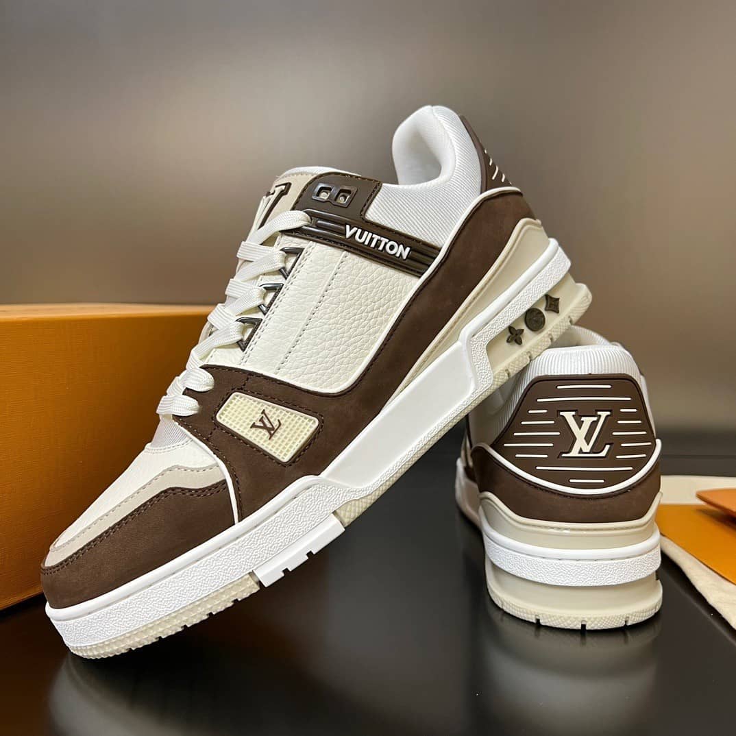Louis Vuitton LV Trainer Sneaker Mocha - vstockx