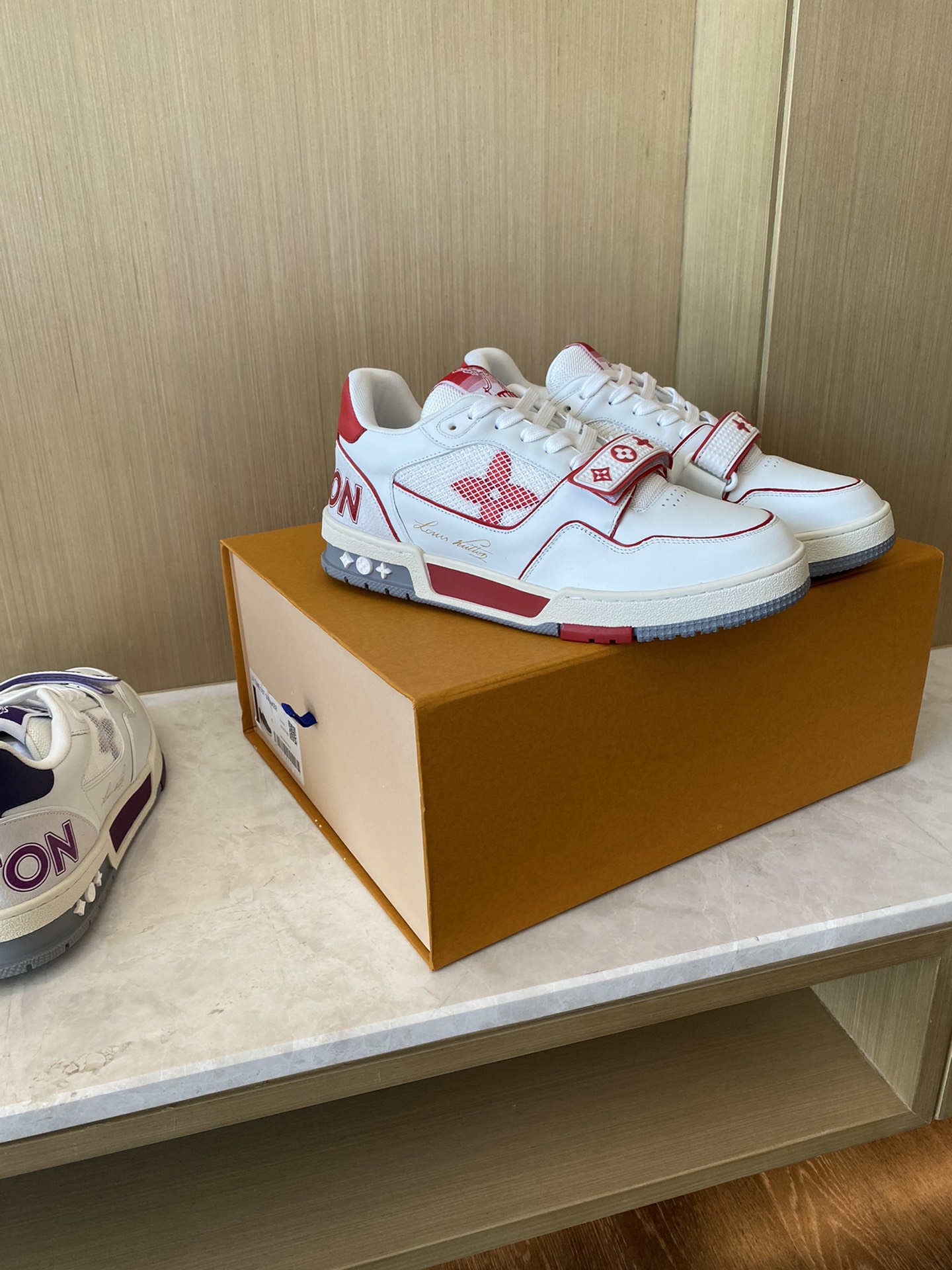 Louis Vuitton LV TRAINERS SNEAKER 9 - vstockx