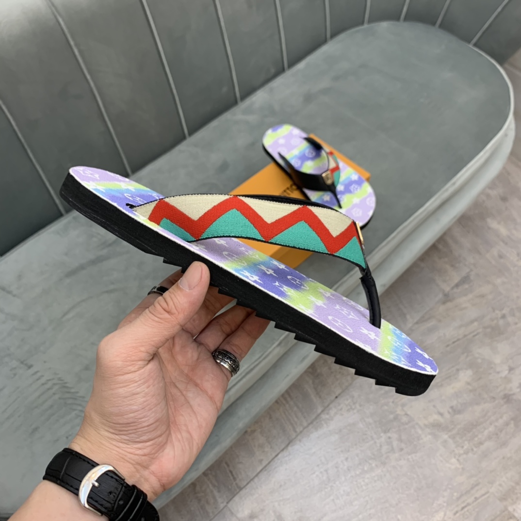 Louis Vuitton Slipper 42 - vstockx