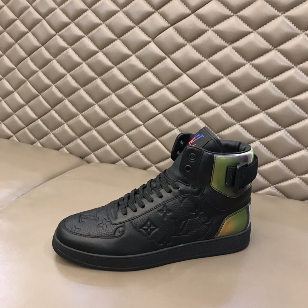 Louis Vuitton Rivoli sneaker 29 - vstockx