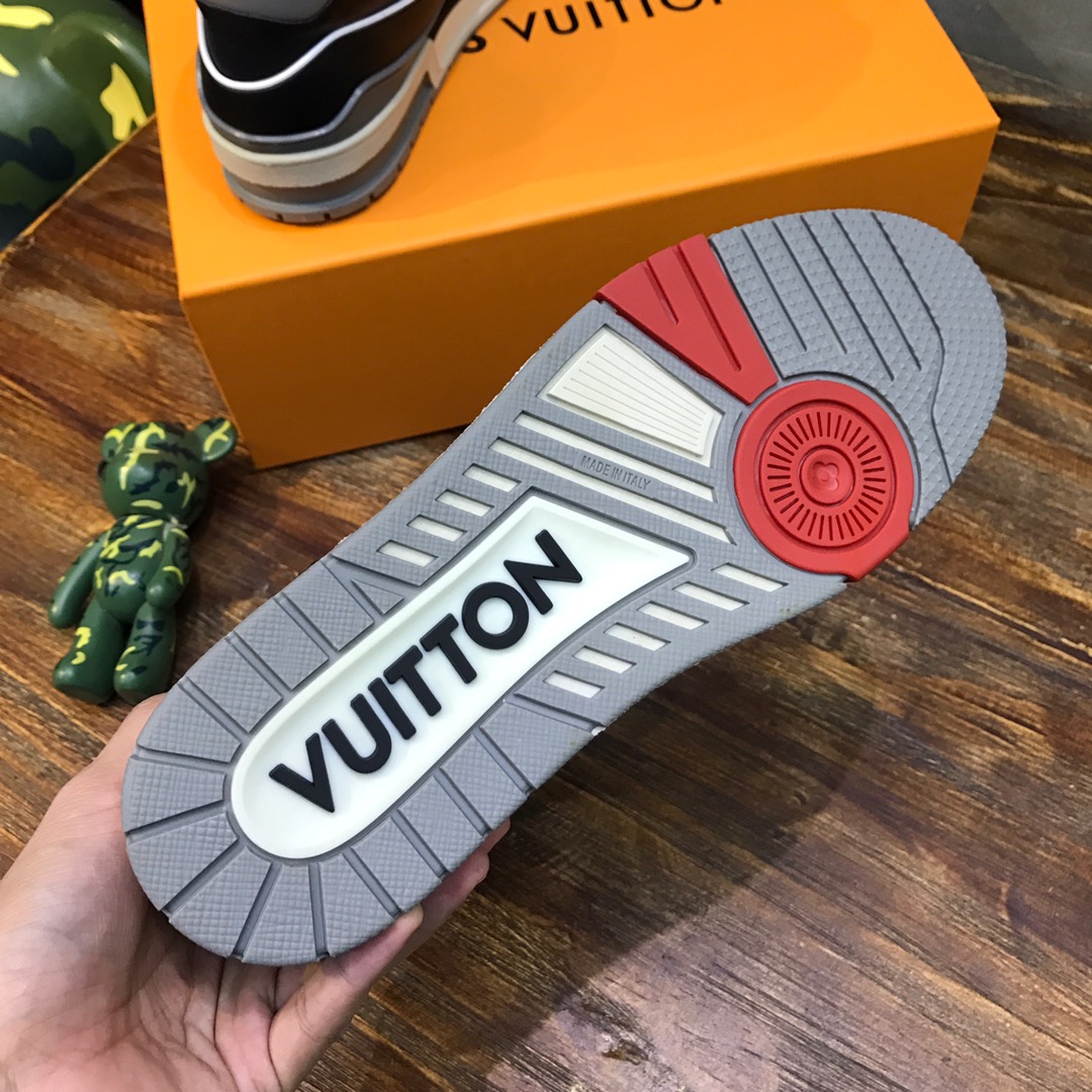 Louis Vuitton Trainer Sneakers 25 - vstockx