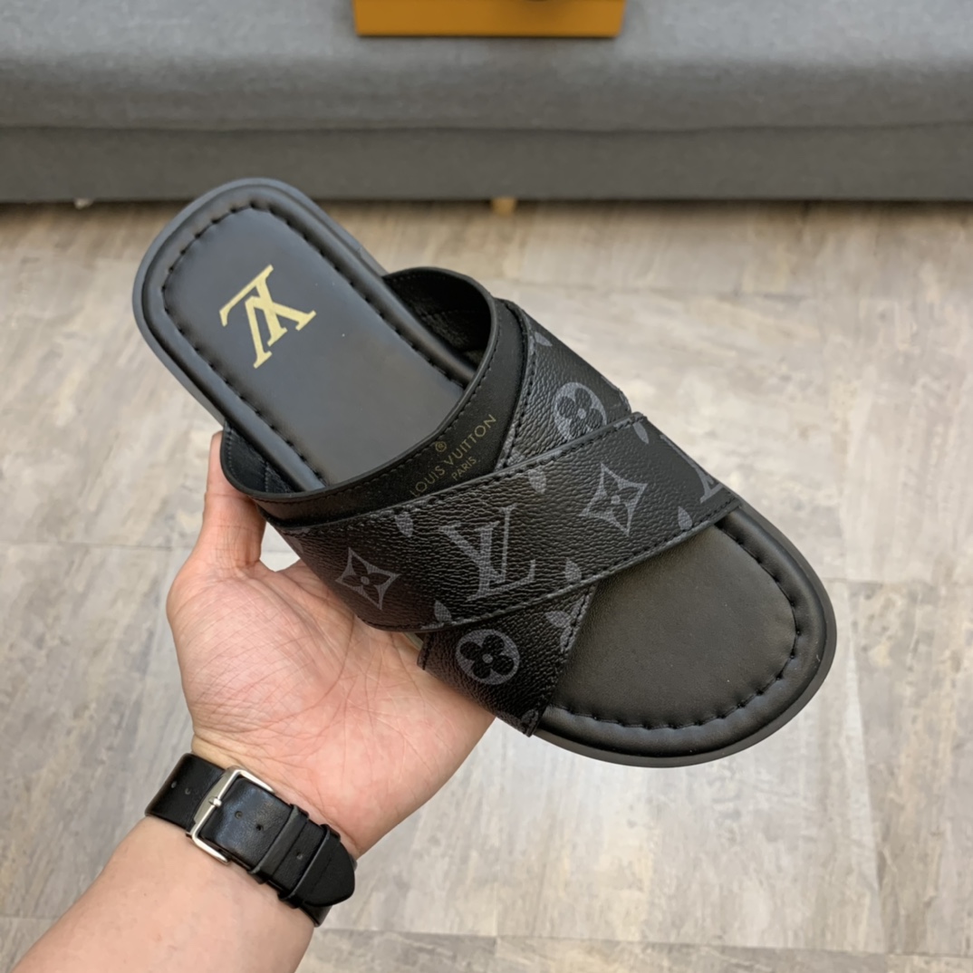 Louis Vuitton Slipper 137 - vstockx