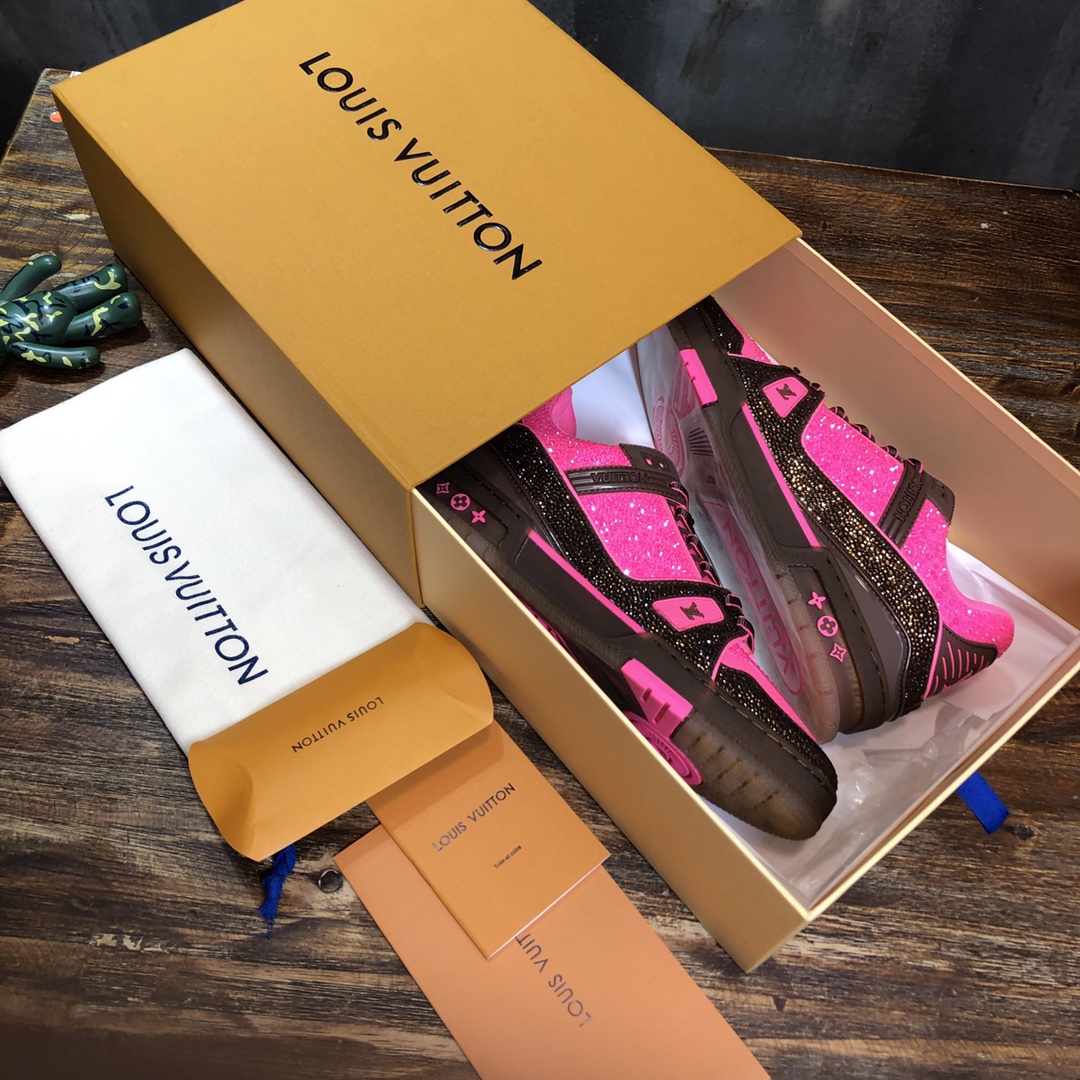 Louis Vuitton Trainer Sneakers 87 - vstockx