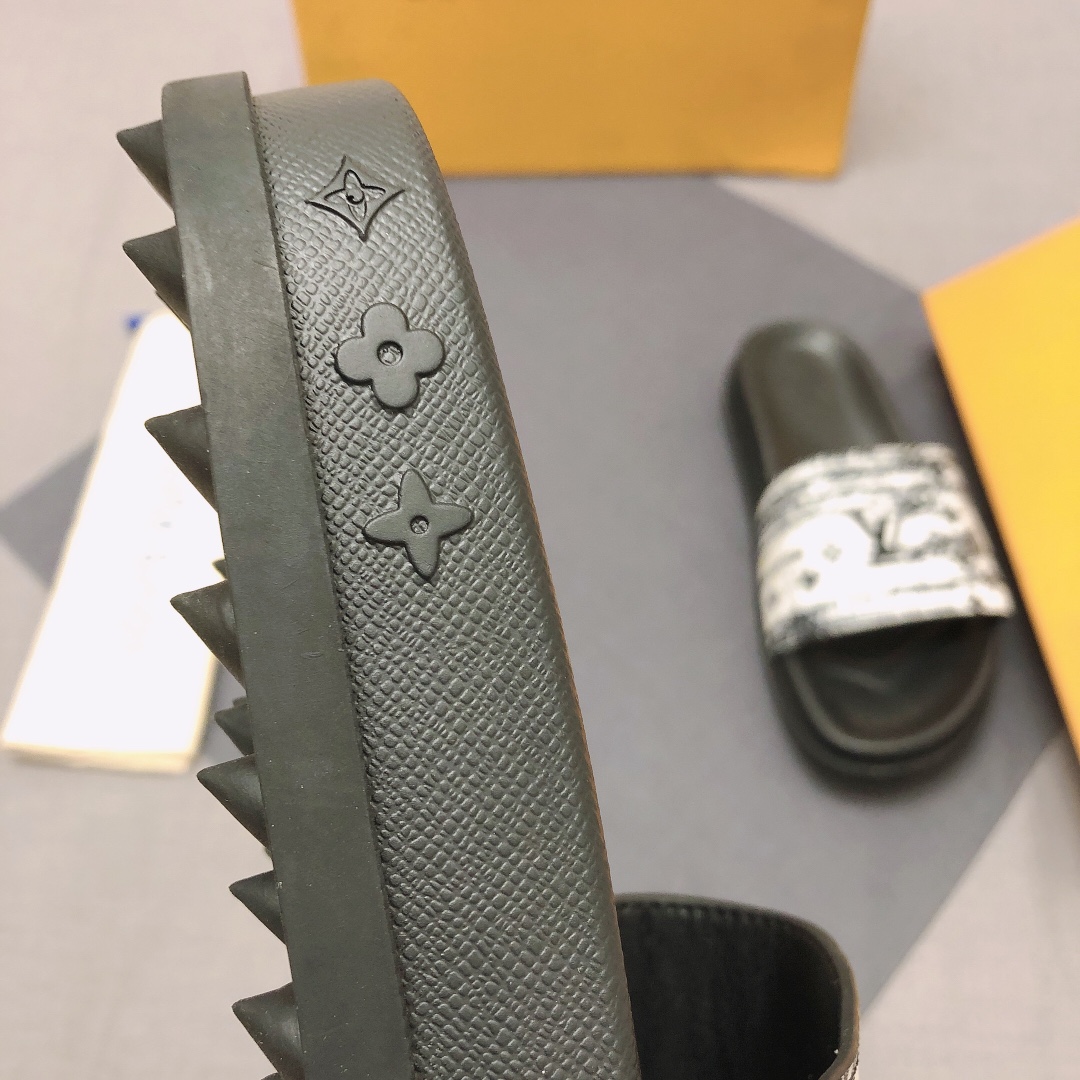 Louis Vuitton Slipper 118 - vstockx