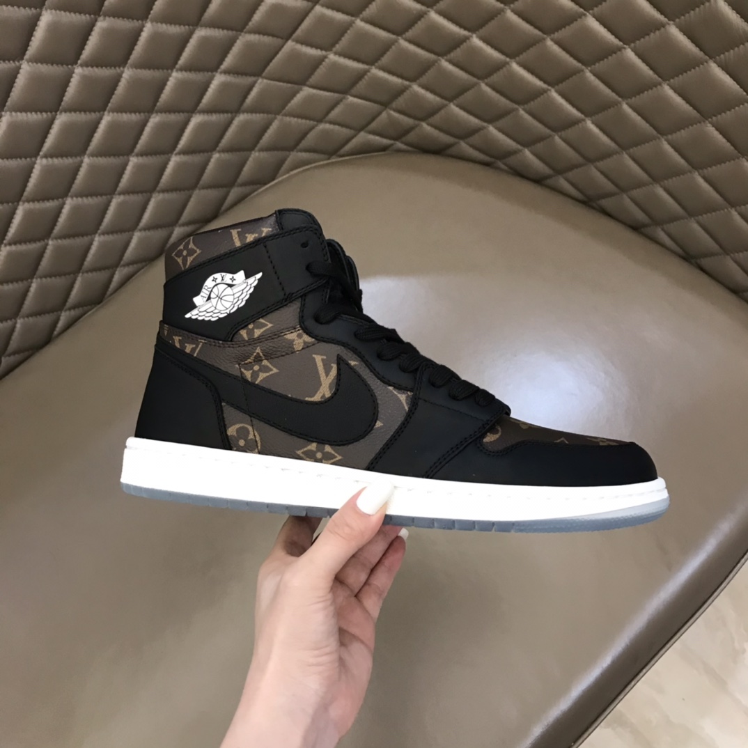 Louis Vuitton & Nike sneaker 12 - vstockx
