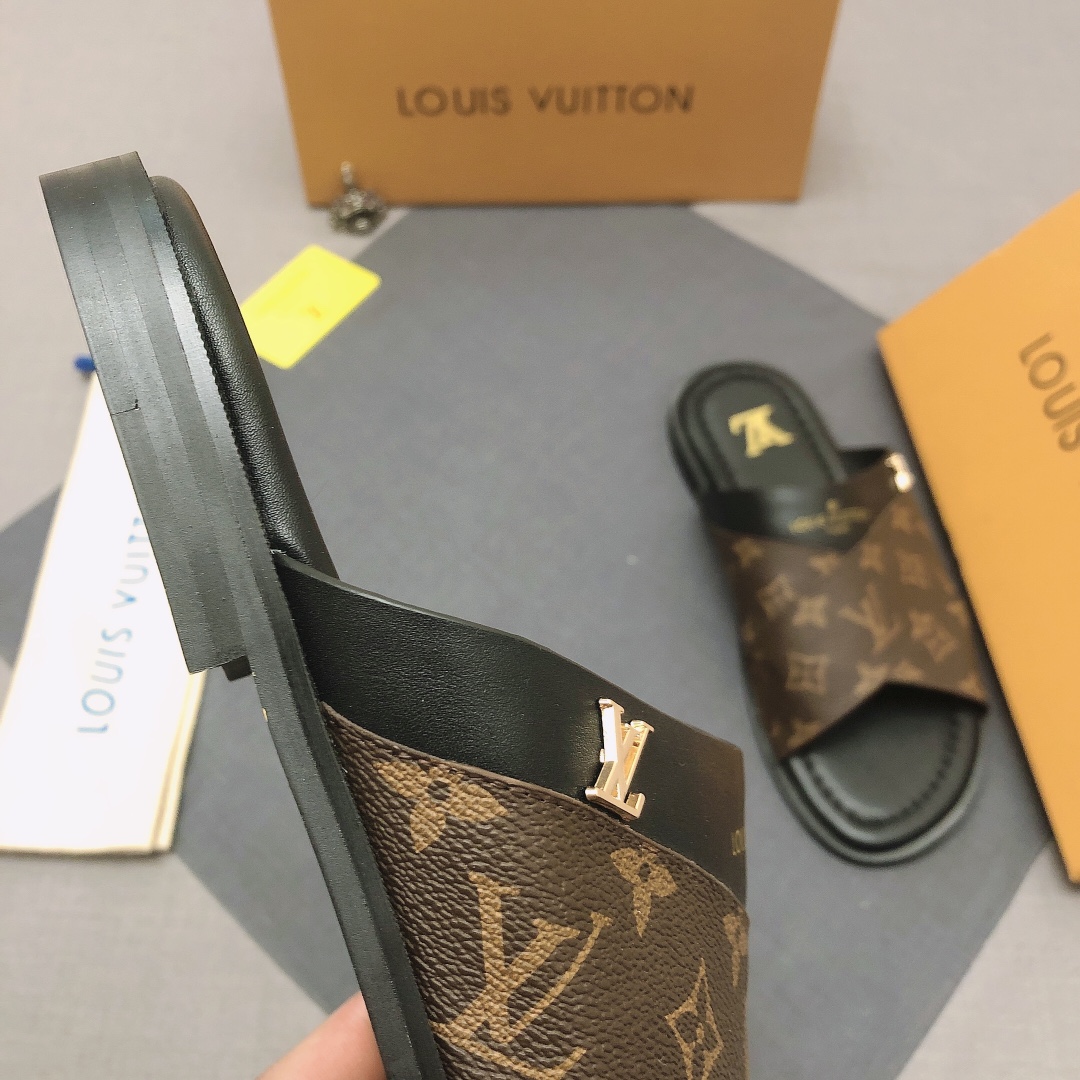 Louis Vuitton Slipper 30 - vstockx