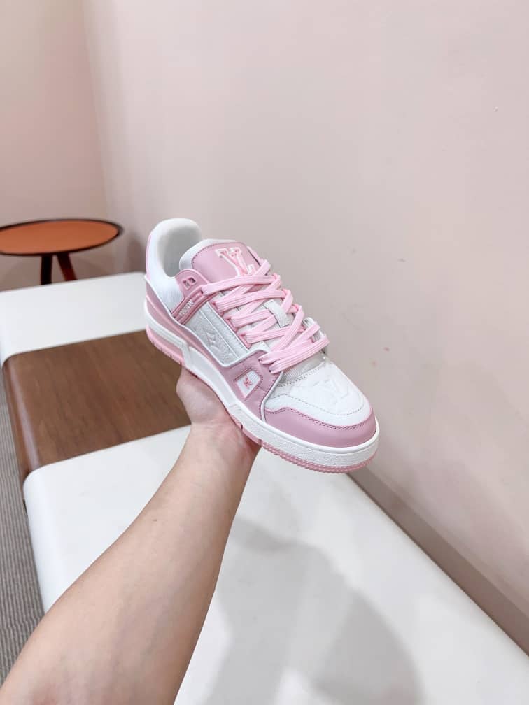Louis Vuitton Trainer Pink - vstockx