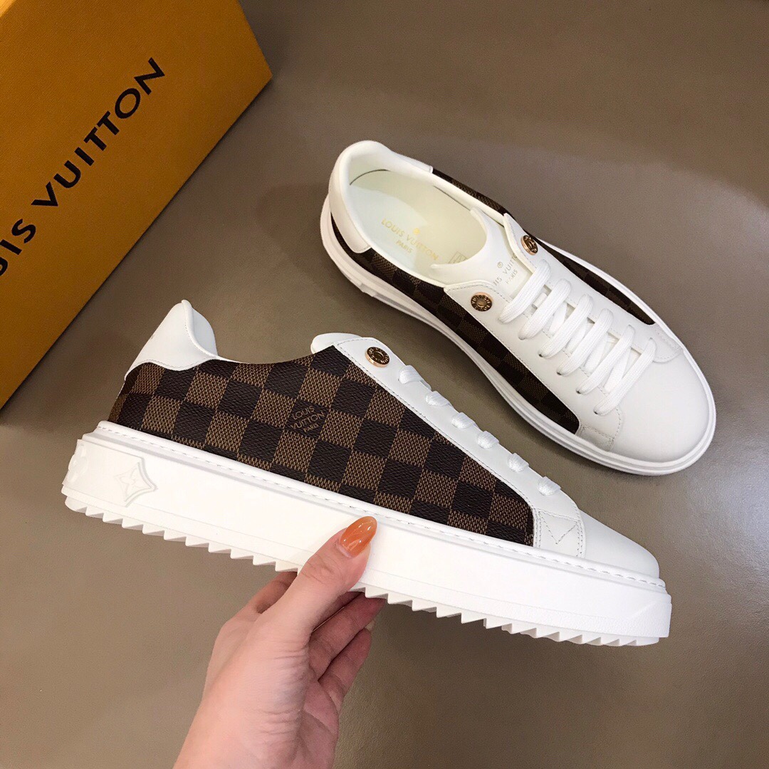 Louis Vuitton Low Top sneaker 19 - vstockx