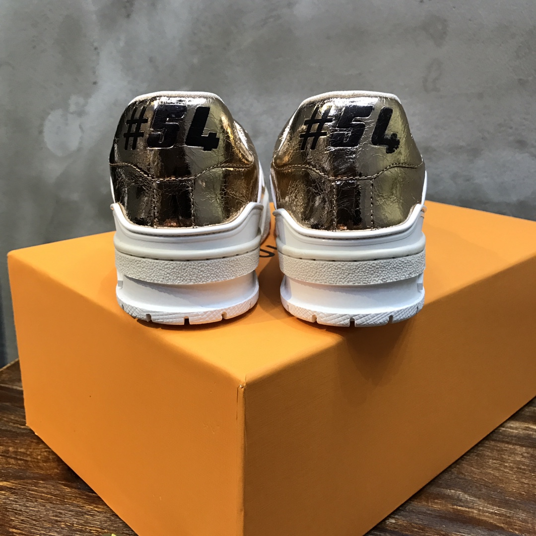 Louis Vuitton Trainer Sneakers 34 - vstockx