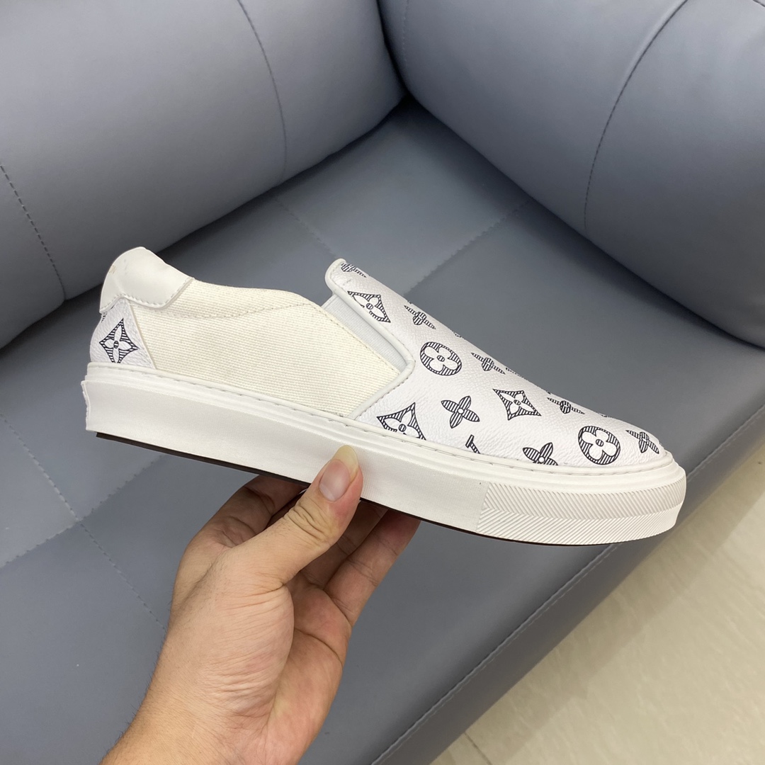 Louis Vuitton Monogram Denim sneaker 18 - vstockx