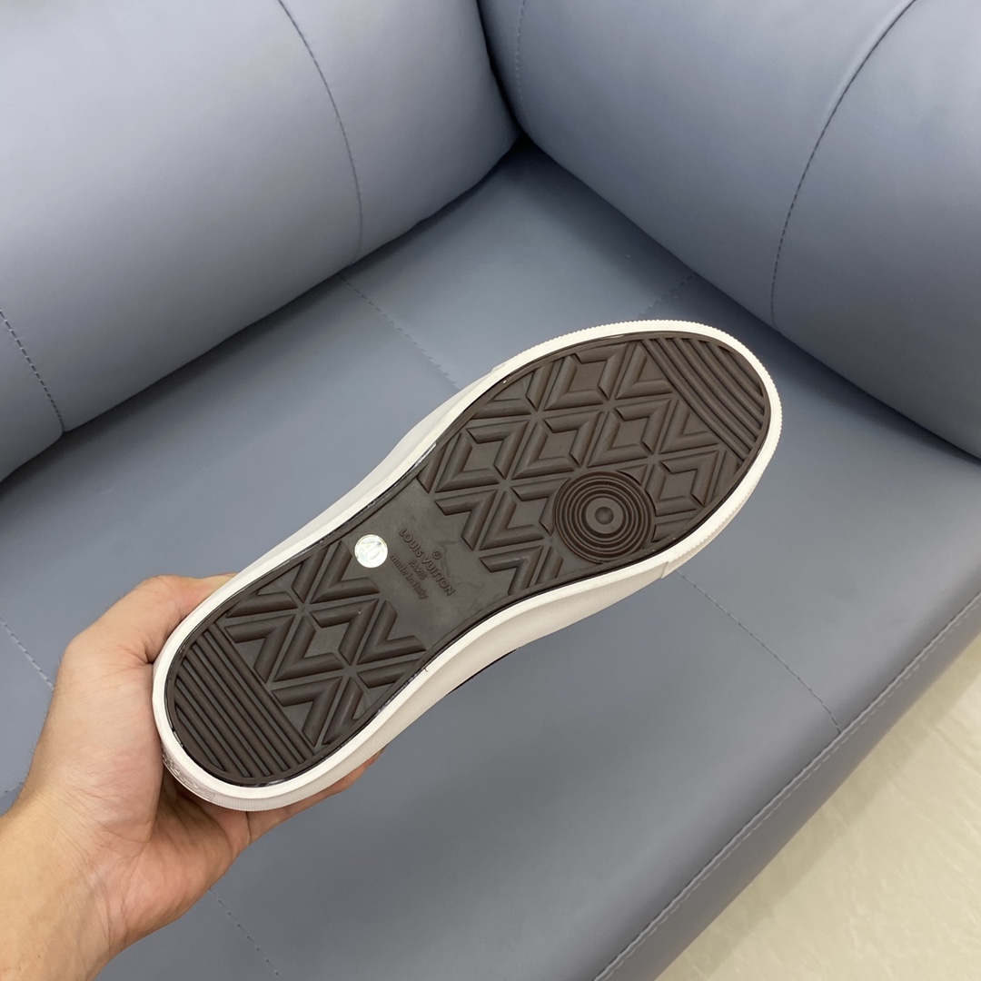 Louis Vuitton Monogram Denim sneaker 14 - vstockx