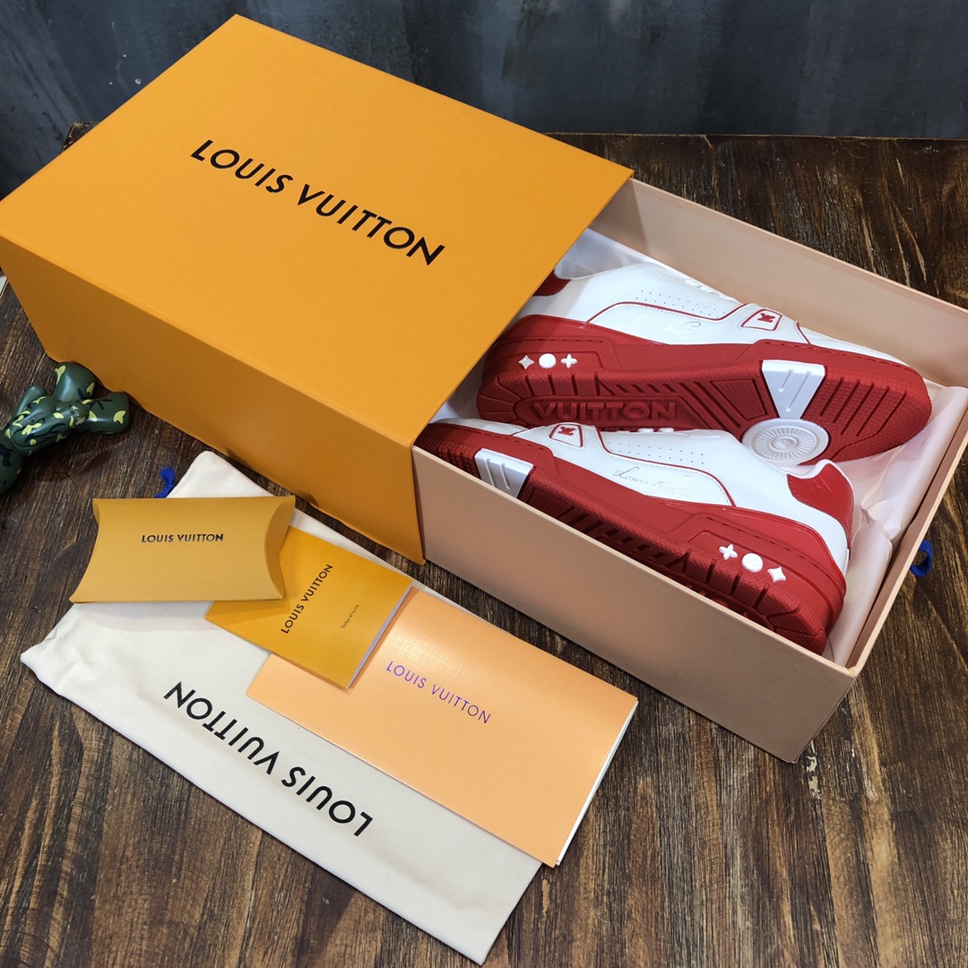 Louis Vuitton Trainer Sneakers 64 - vstockx