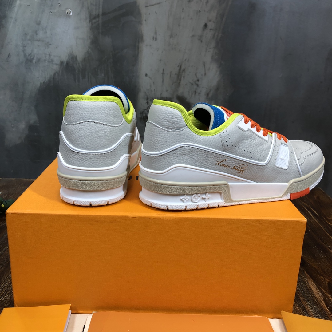 Louis Vuitton Trainer Sneakers 63 - vstockx
