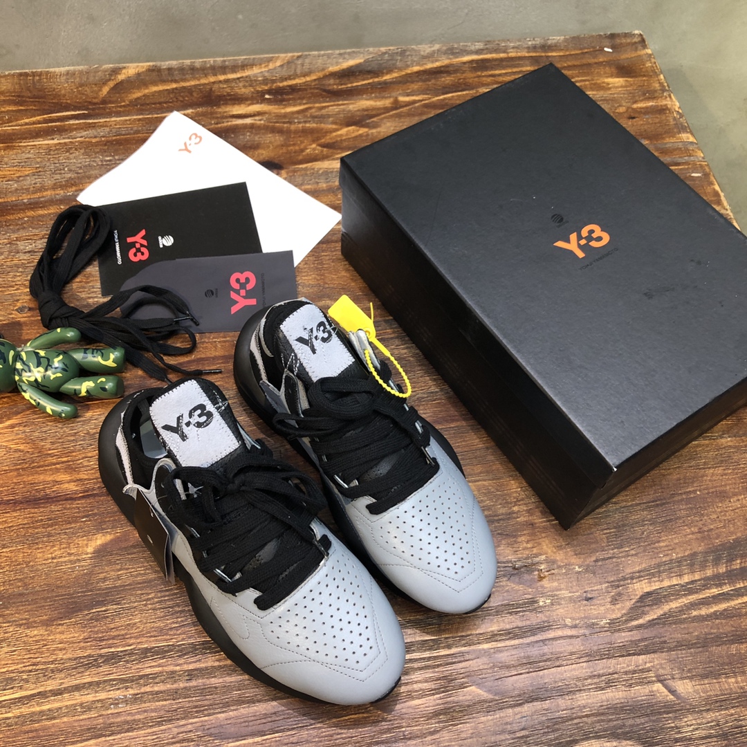 Y-3 Kaiwa Lace-Up Sneakers 33 - vstockx