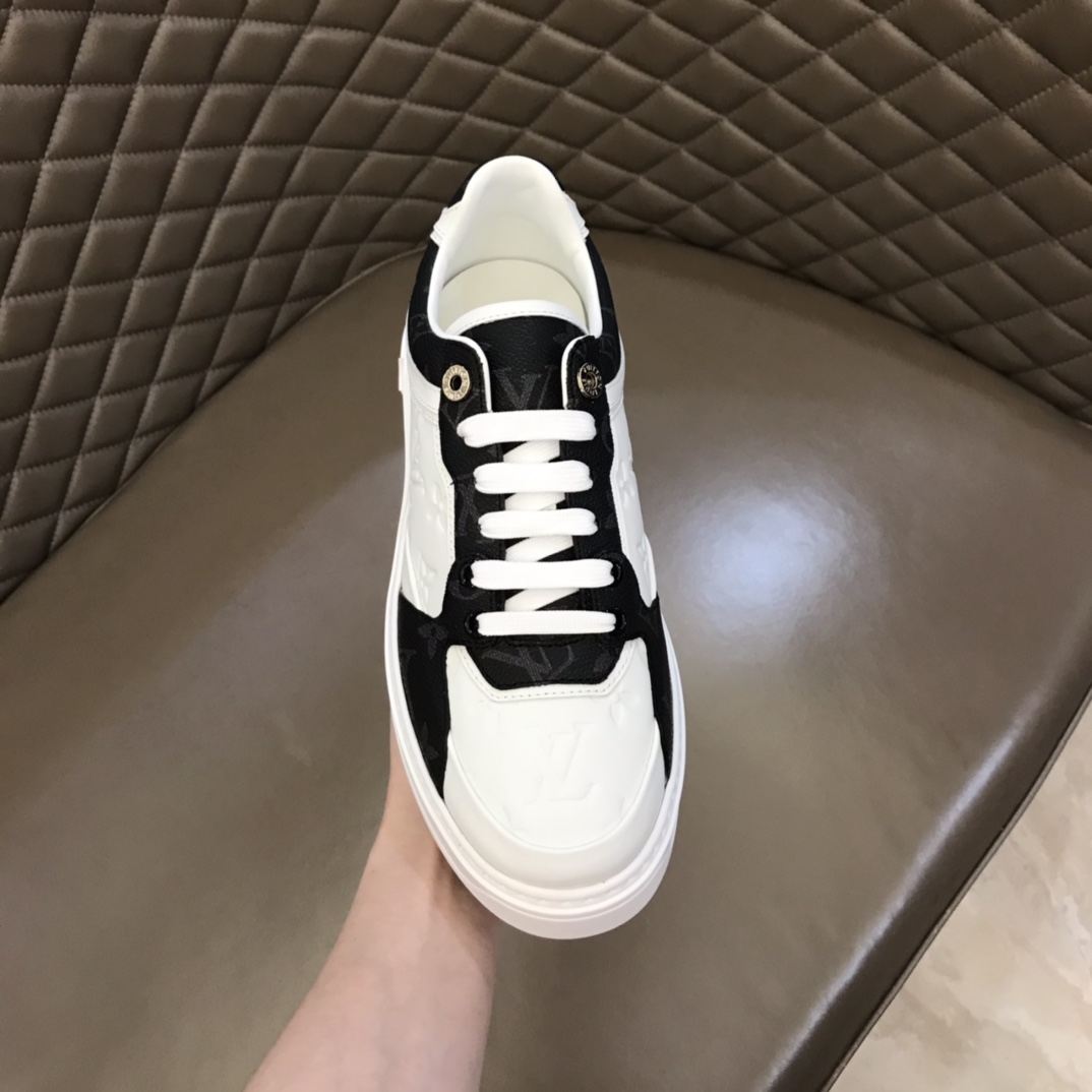 Louis Vuitton Low Top sneaker 77 - vstockx