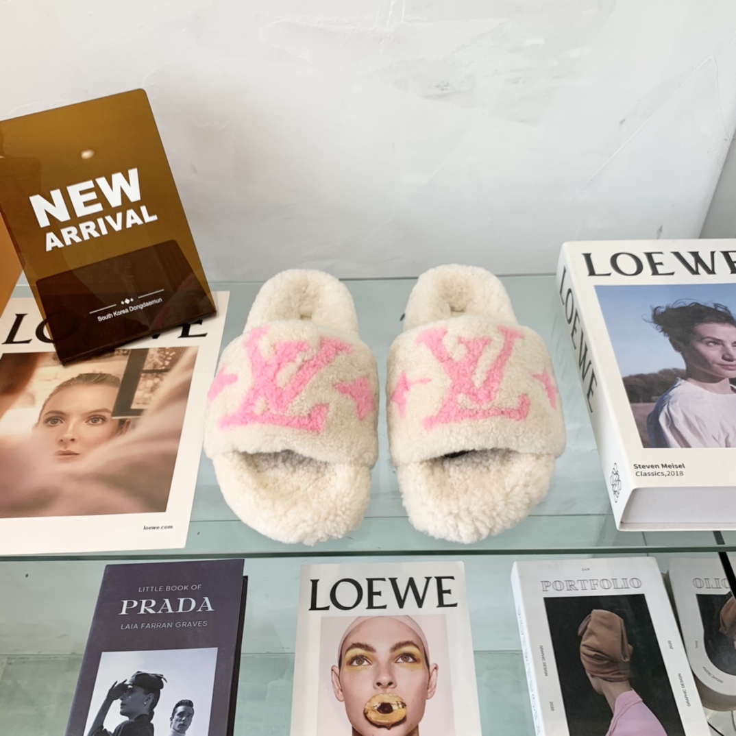 Louis Vuitton GLORIA FLAT LOAFERS WOMEN 12 - vstockx