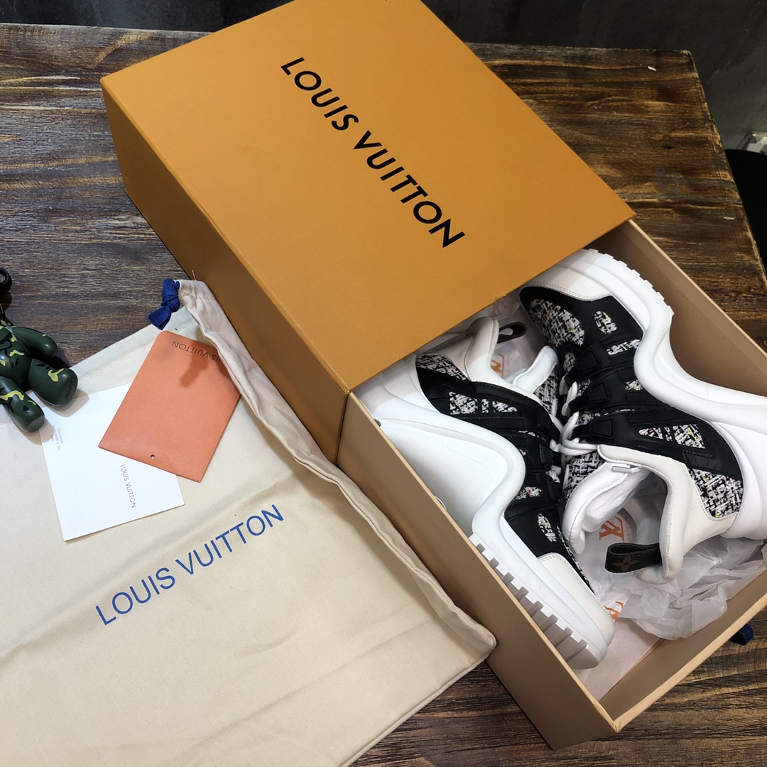 Louis Vuitton Archlight 21 - vstockx
