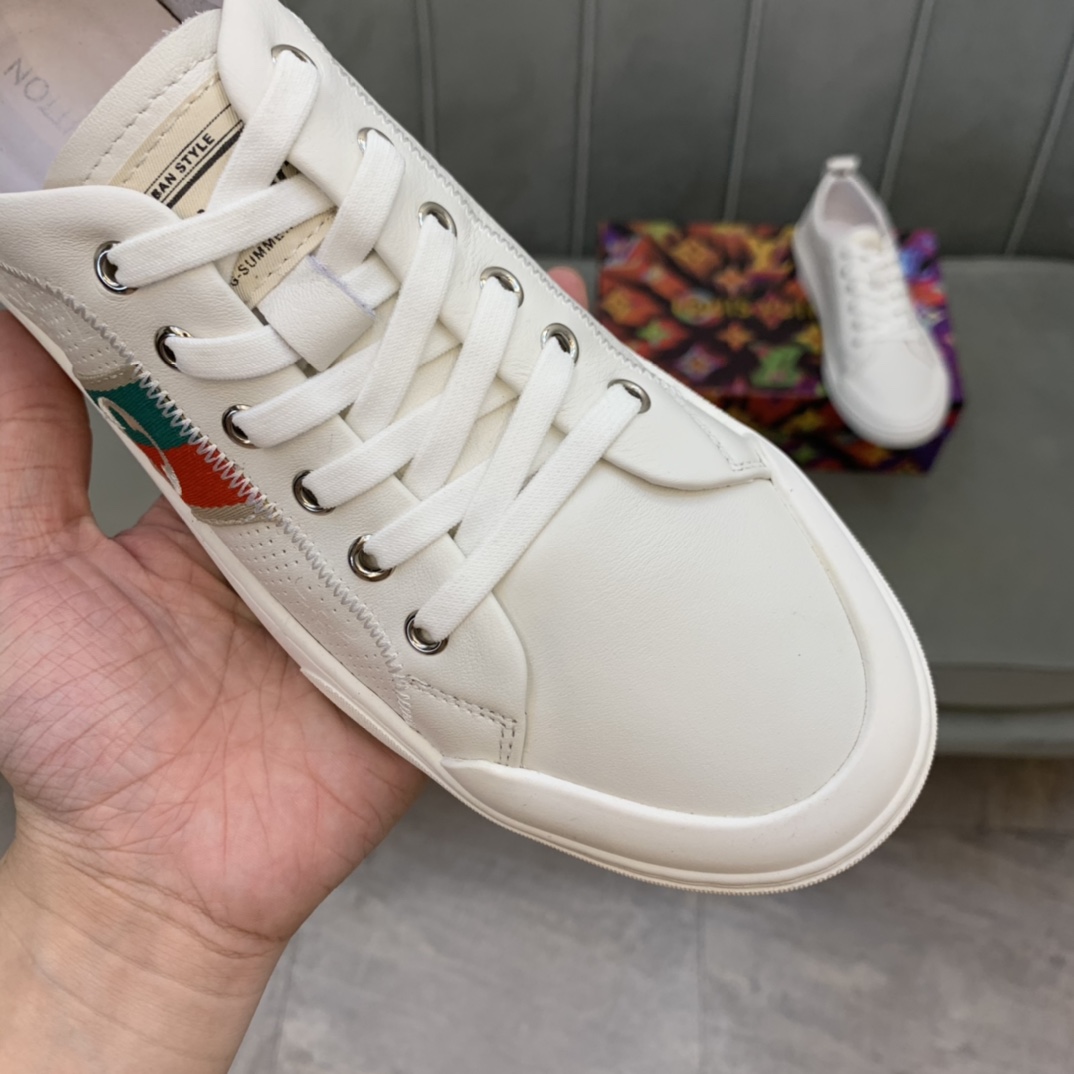 Louis Vuitton Low Top sneaker 14 - vstockx