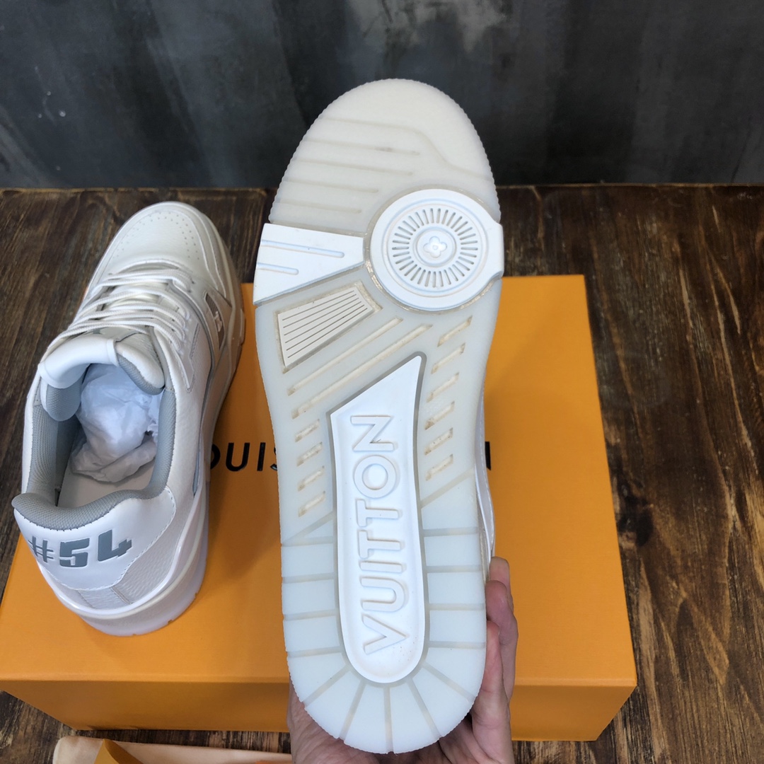 Louis Vuitton Trainer Sneakers 71 - vstockx