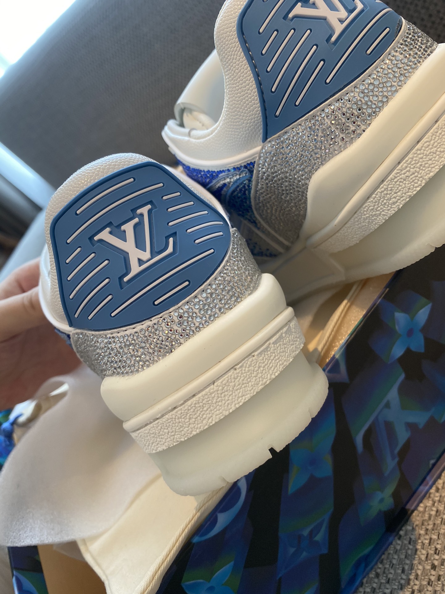 Louis Vuitton LV TRAINERS SNEAKER 9 - vstockx