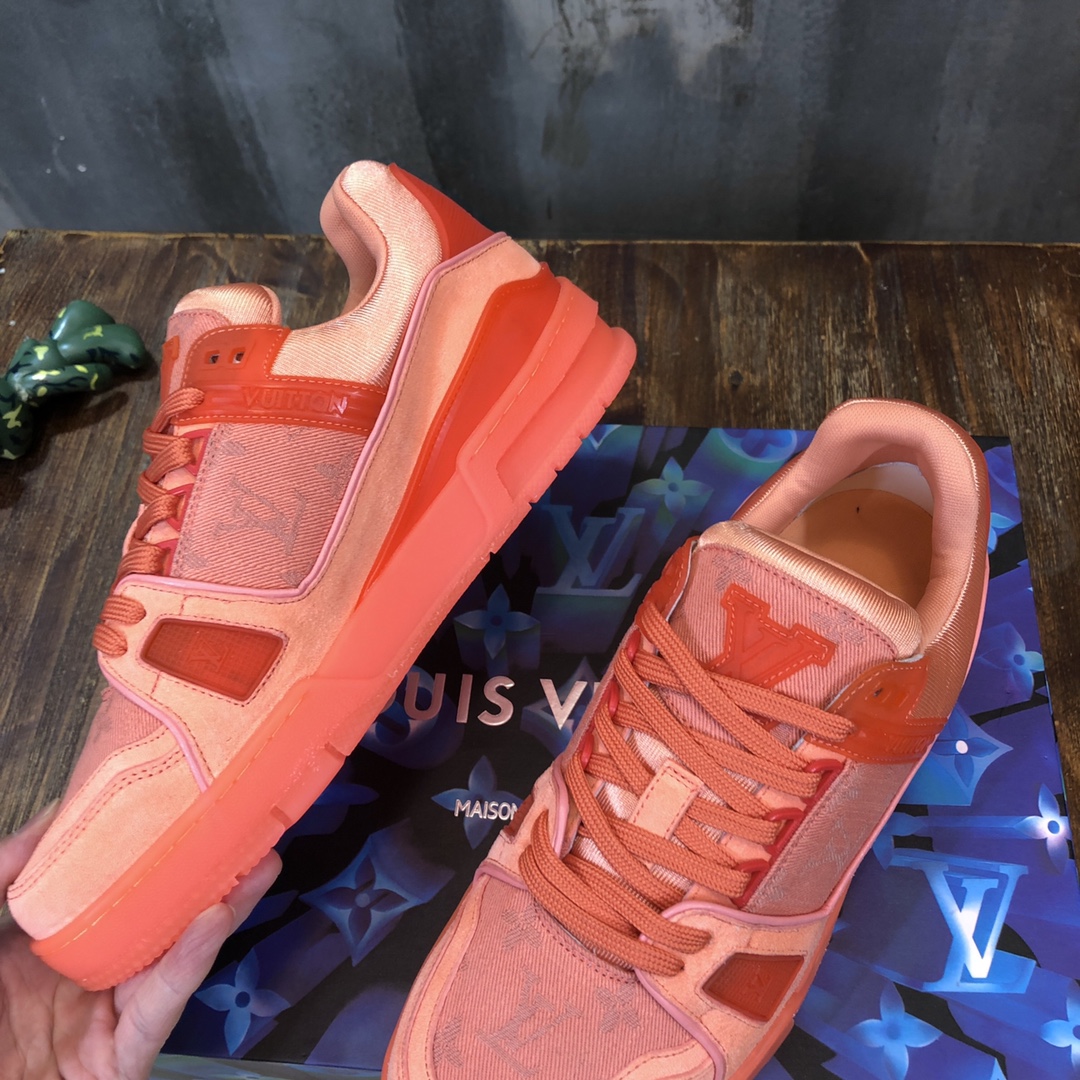 Louis Vuitton Trainer Sneakers 84 - vstockx