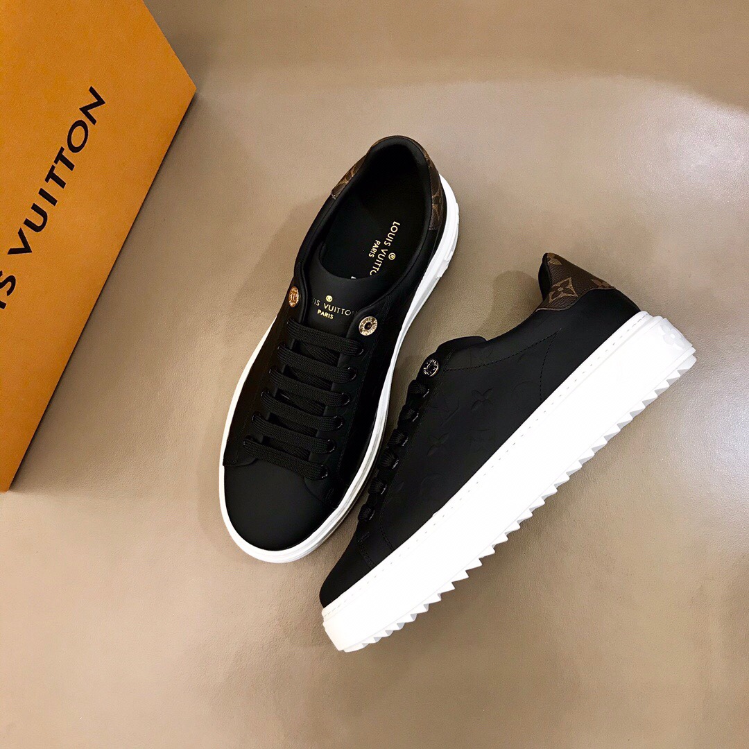 Louis Vuitton Low Top sneaker 49 - vstockx