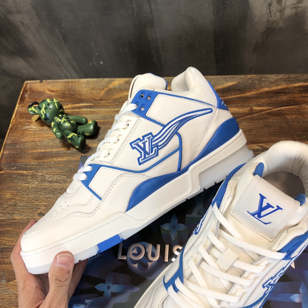 Louis Vuitton Trainer Sneakers 10 - vstockx