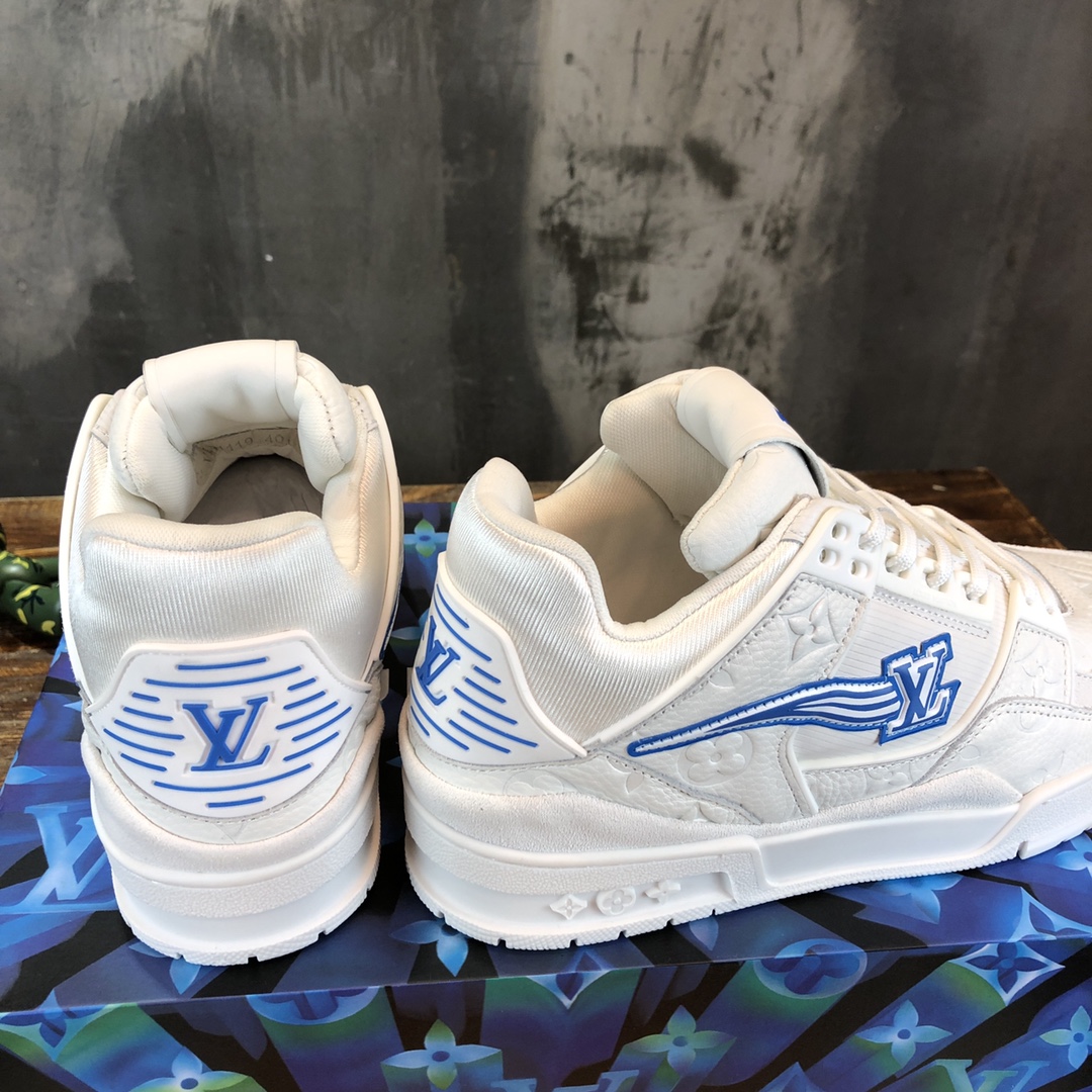 Louis Vuitton Trainer Sneakers 9 - vstockx