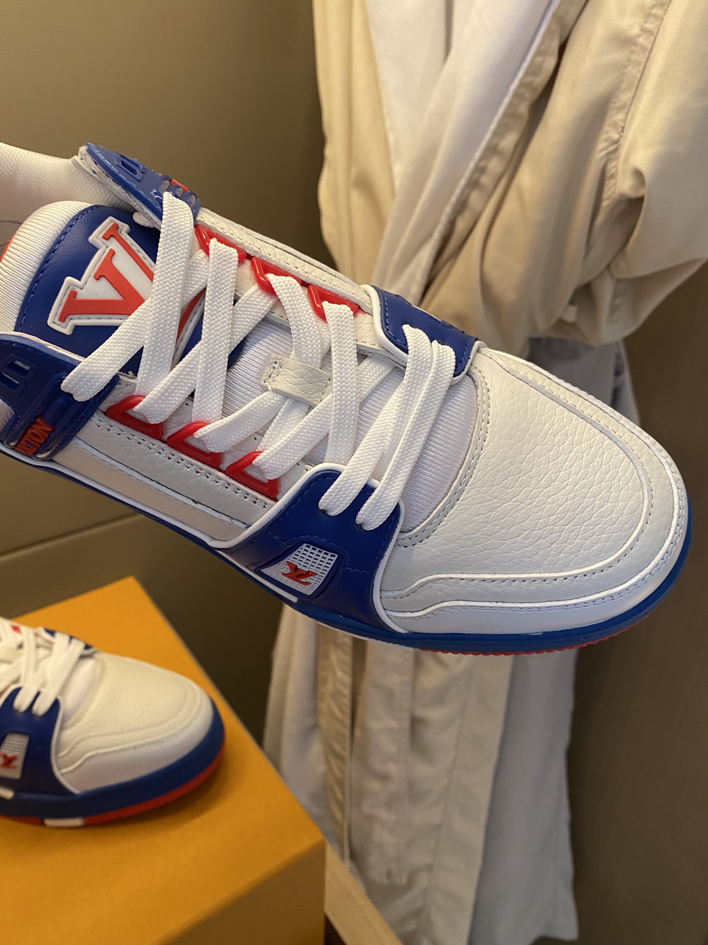 Louis Vuitton LV TRAINERS SNEAKER 9 - vstockx