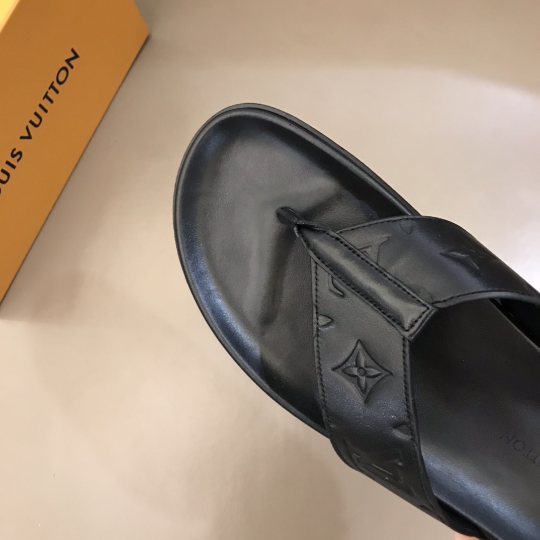Louis Vuitton Slipper 71 - vstockx