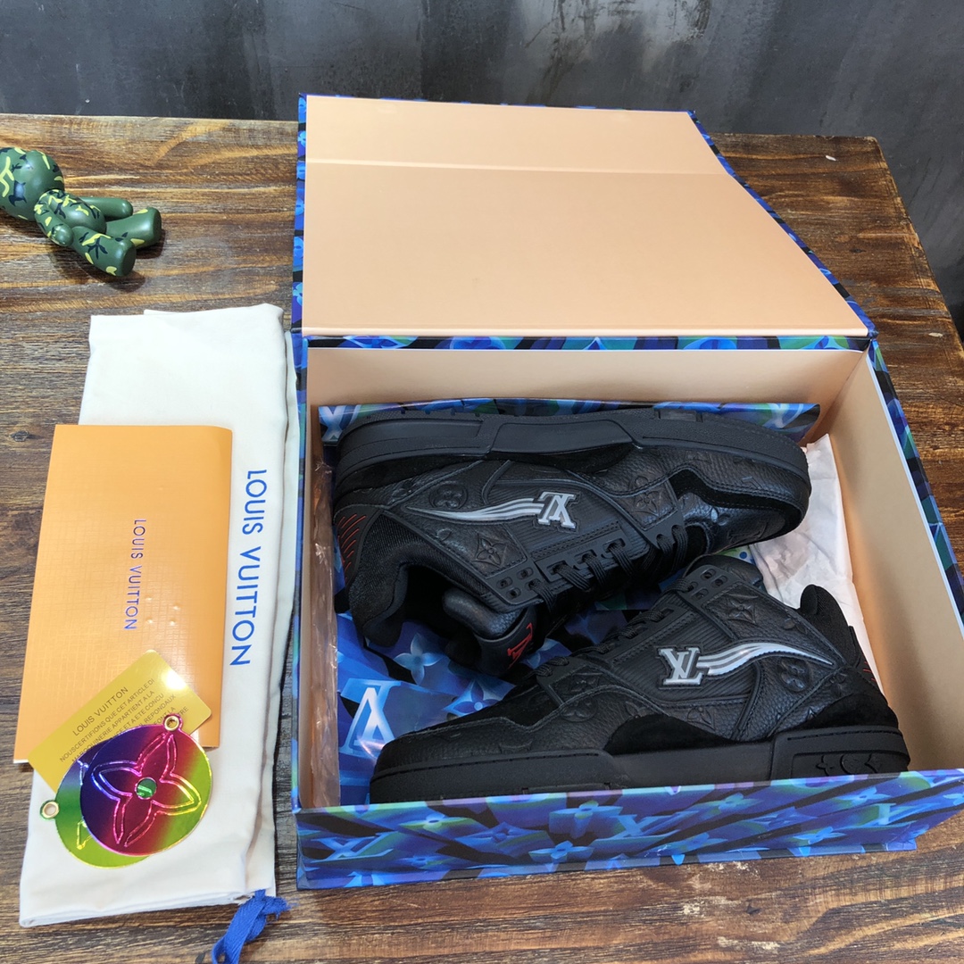 Louis Vuitton Trainer Sneakers 6 - vstockx