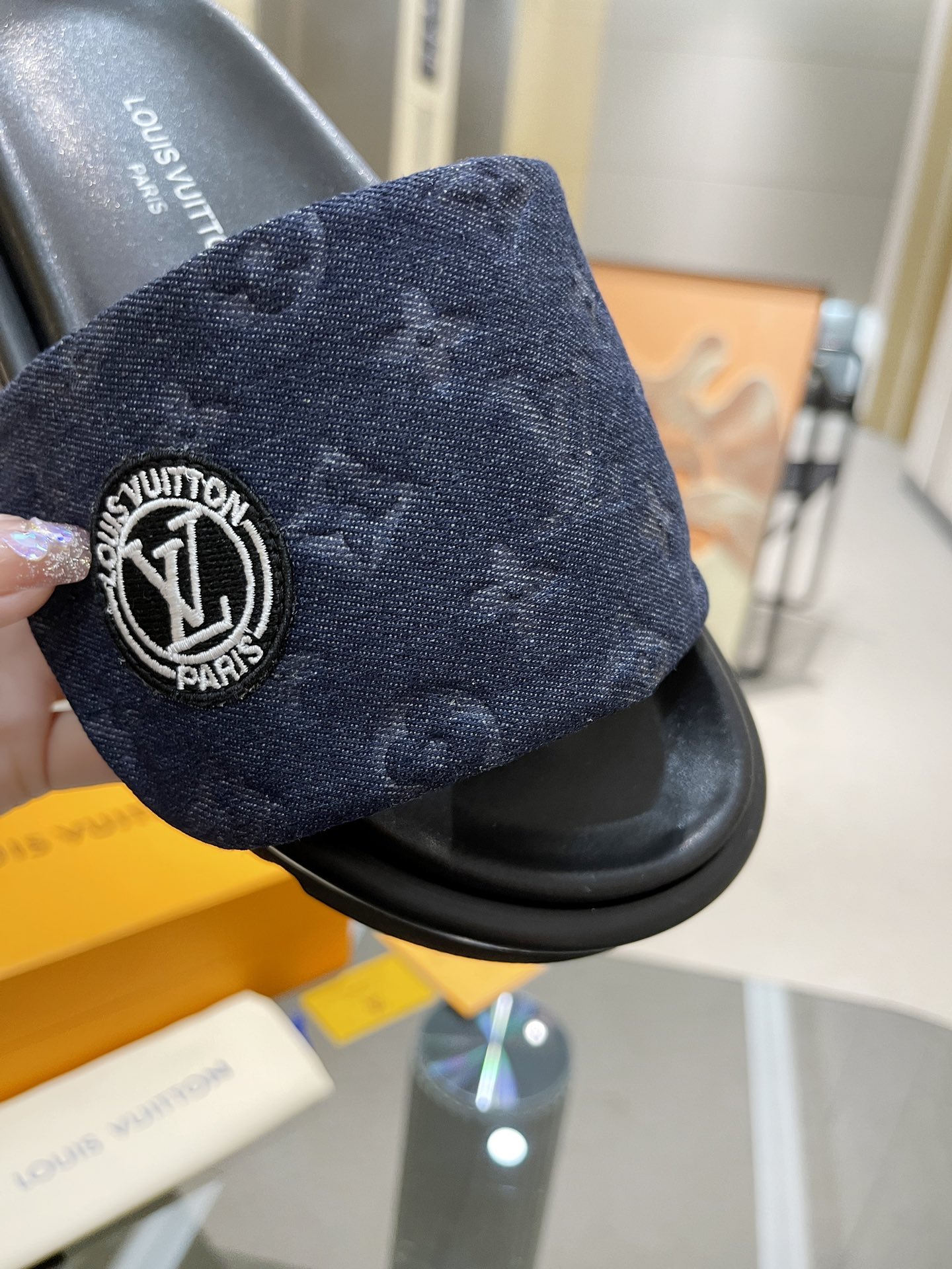 Louis Vuitton POOL PILLOW COMFORT MULES WOMEN 14 - vstockx