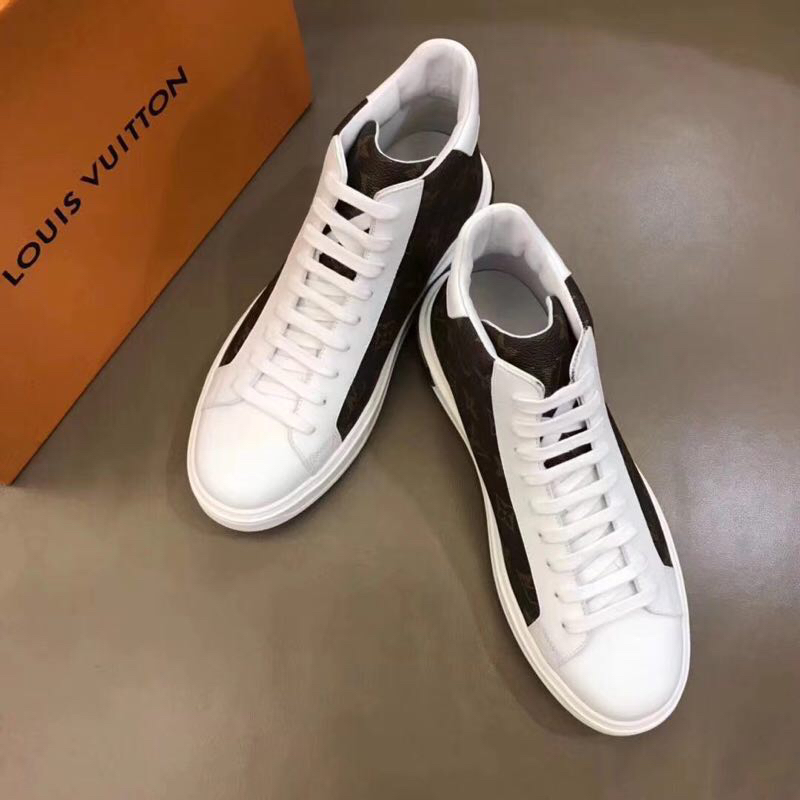 Louis Vuitton High Top sneaker 9 - vstockx