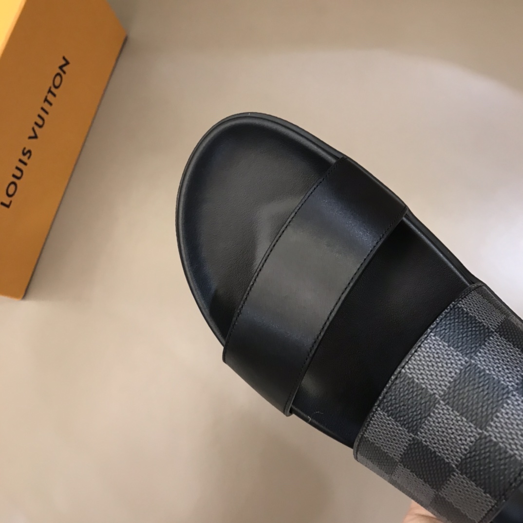 Louis Vuitton Slipper 63 - vstockx