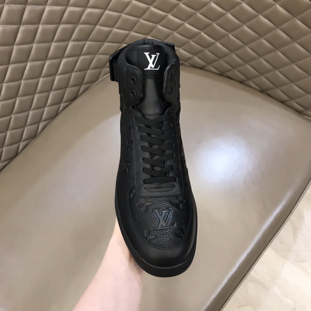 Louis Vuitton Rivoli sneaker 27 - vstockx