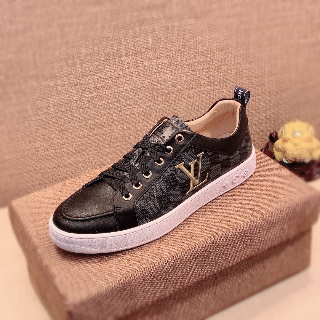 Louis Vuitton Low Top sneaker 100 - vstockx