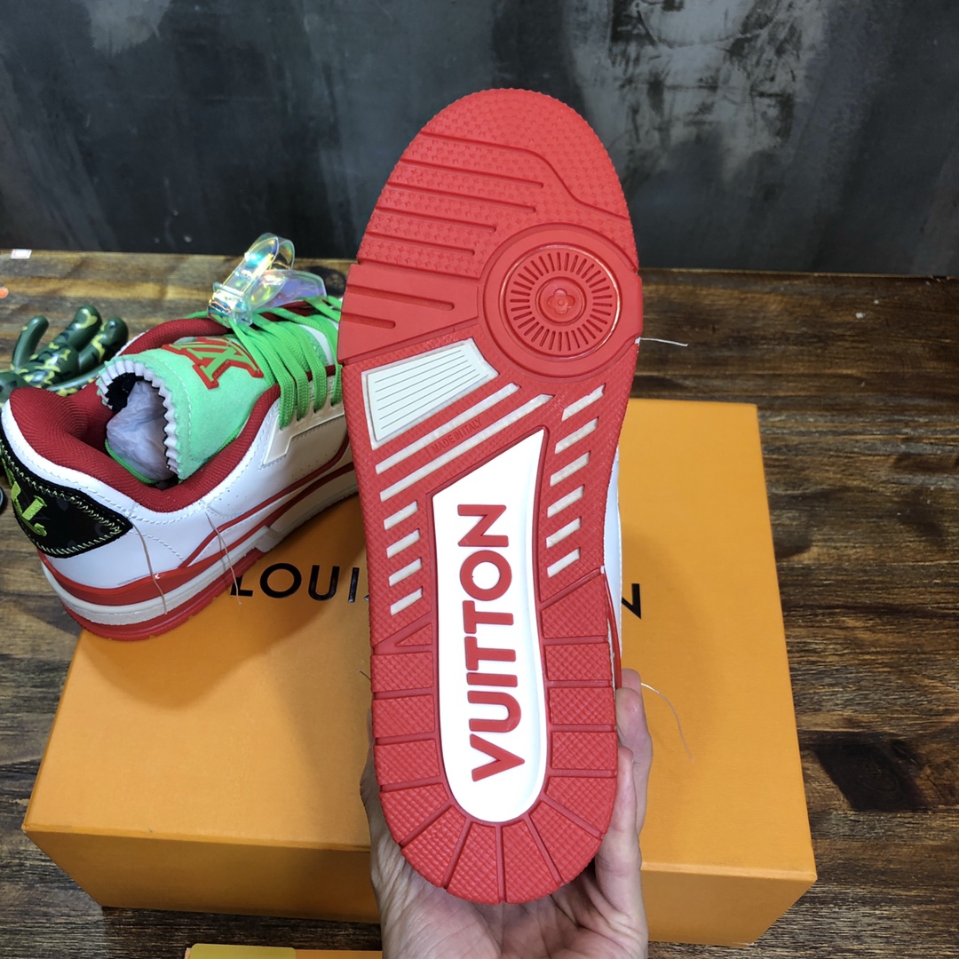 Louis Vuitton Trainer Sneakers 78 - vstockx