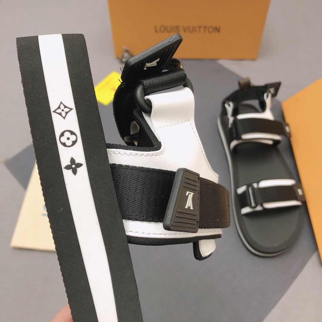Louis Vuitton Slipper 33 - vstockx