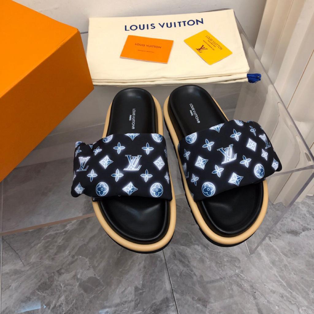 LOUIS VUITTON Nylon Monogram Womens Pool Pillow Comfort Mules 40 Navy Blue - vstockx