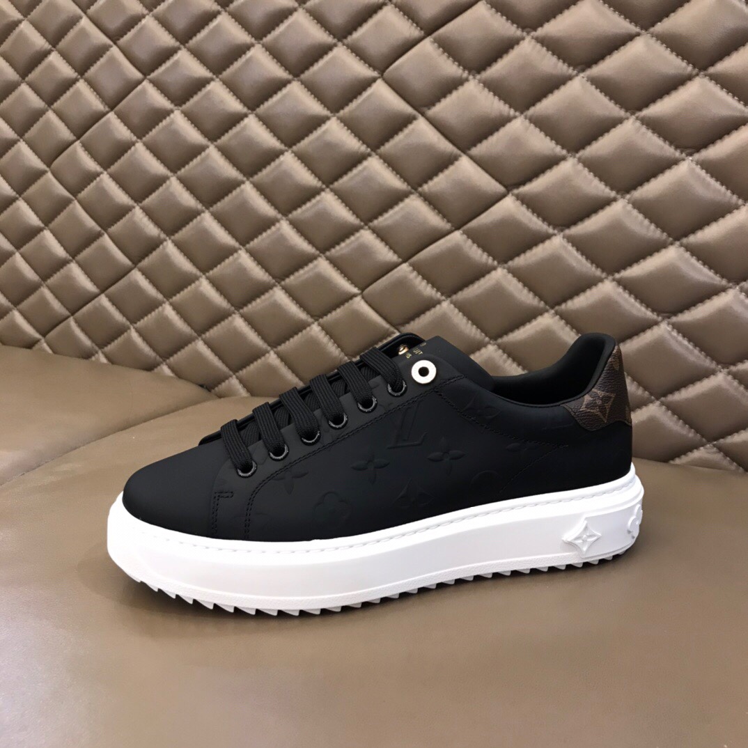 Louis Vuitton Low Top sneaker 49 - vstockx