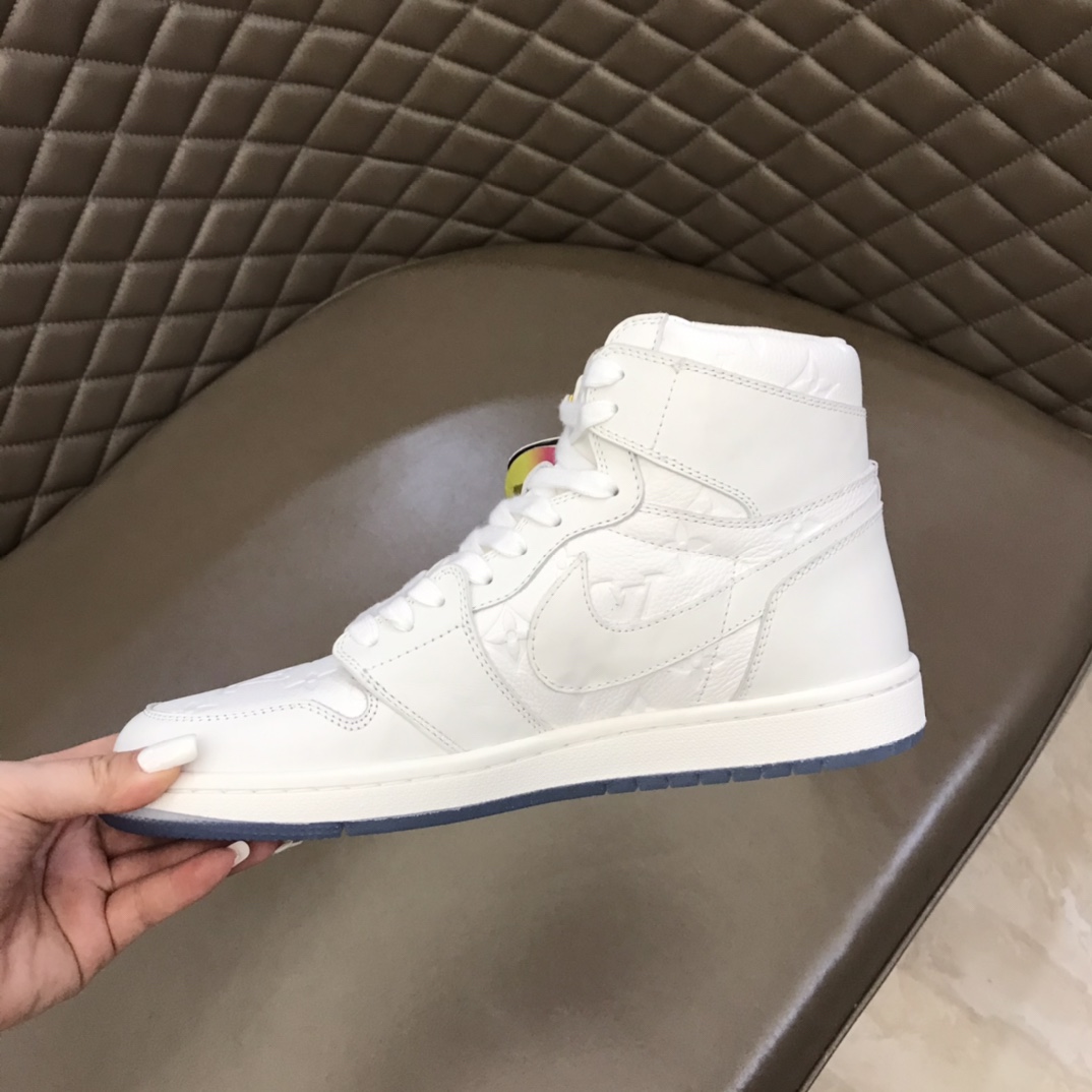 Louis Vuitton & Nike sneaker 16 - vstockx